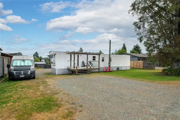 2019 Palmer Rd, Campbell River BC V9W 5M2 - 2 bed, 1 bath in Campbell River