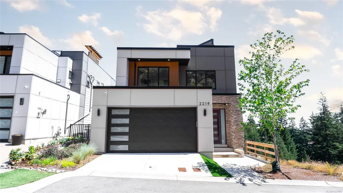 2210 Archer Gate, Langford BC V9B 3S1