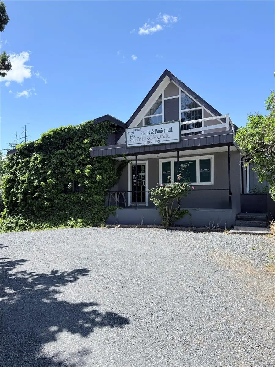 6512 Bell McKinnon Rd, Duncan BC V9L 6C1