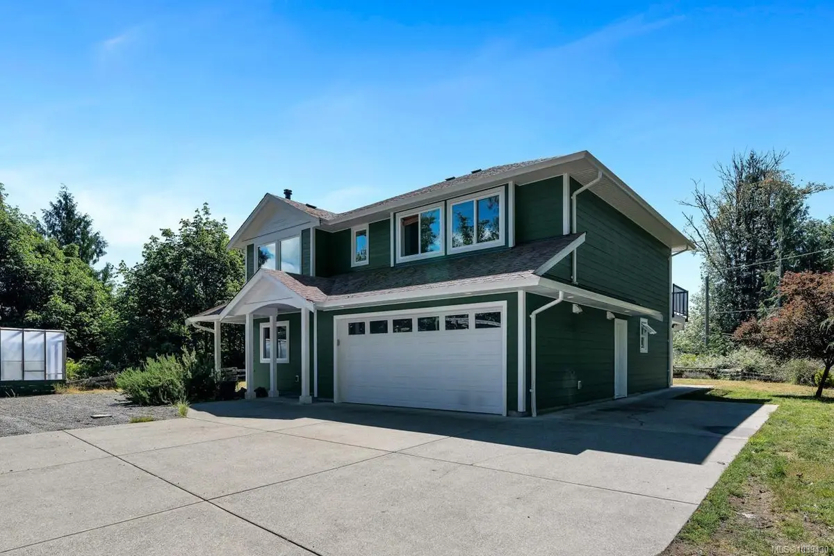 3036 Phillips Rd, Sooke BC V9Z 1K7