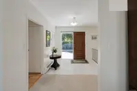 View 10