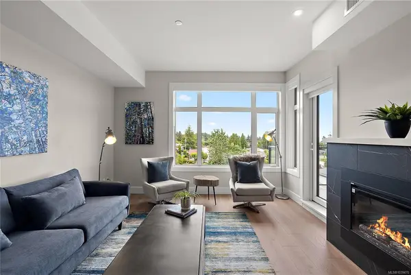 2520 Hackett Cres #107, Central Saanich BC V8M 0C5 - 1 bed, 1 bath in Central Saanich