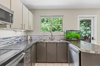 View 19