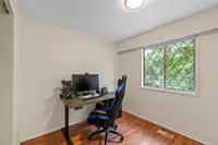 View 25