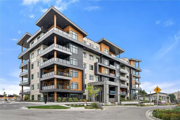 2520 Hackett Cres #201, Central Saanich BC V8M 0C5 - 2 bed, 2 bath in Central Saanich