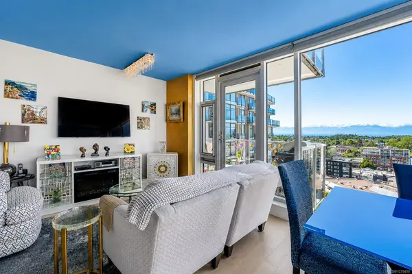 989 Johnson St #1402, Victoria BC V8V 0E3 - 2 bed, 2 bath in Victoria