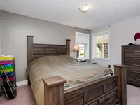 View 16