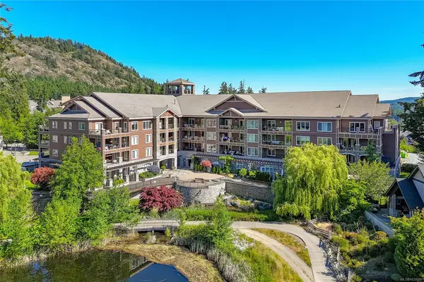1325 Bear Mountain Pkwy #307, Langford BC V9B 6R3 - 2 bed, 2 bath in Langford