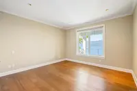 View 32