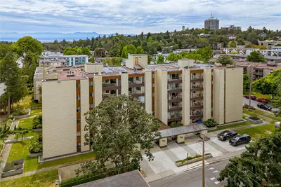 1745 Leighton Rd #310, Victoria BC V8R 6R6