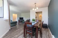 View 10