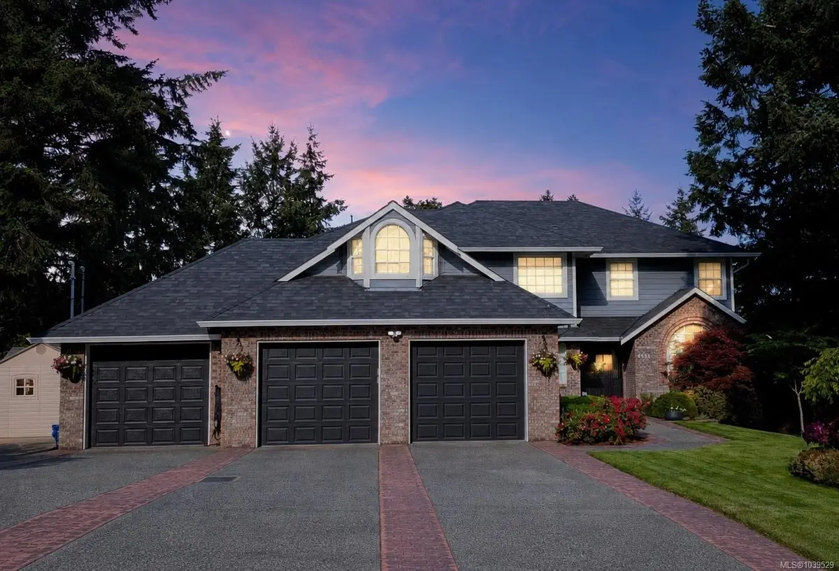 6531 Osprey Pl, Duncan BC V9L 5S3