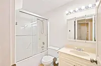 View 32
