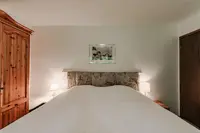 View 28