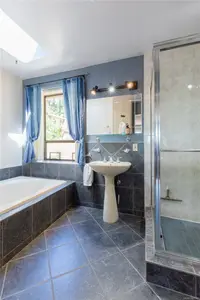 View 25