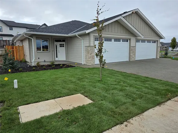343 Arizona Dr #4, Campbell River BC V9H 0C6 - 3 bed, 2 bath property for sale in Campbell River