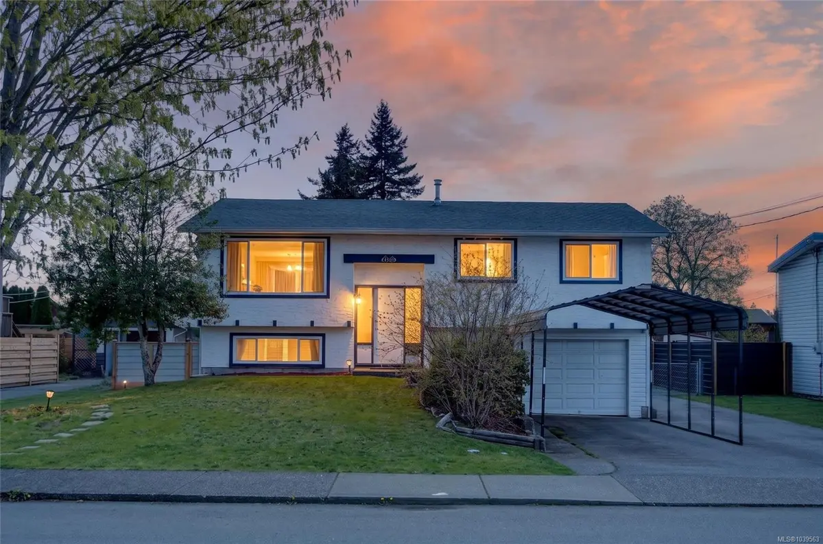 1130 21st St, Courtenay BC V9N 2B8