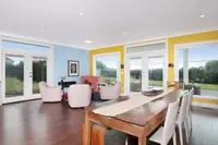 View 32
