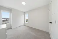 View 25