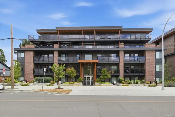135 Haliburton St #202, Nanaimo BC V9R 4V9 - 1 bed, 1 bath property for sale in Nanaimo