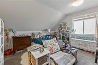 View 32