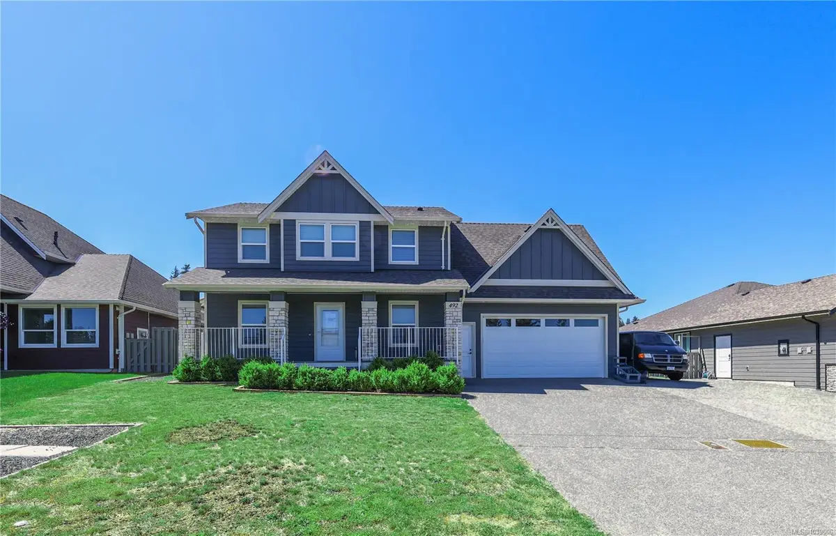 492 Park Forest Dr, Campbell River BC V9W 0E3
