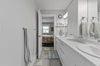 View 24