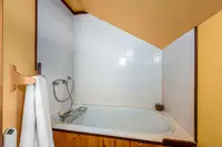 View 19