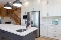 View 24