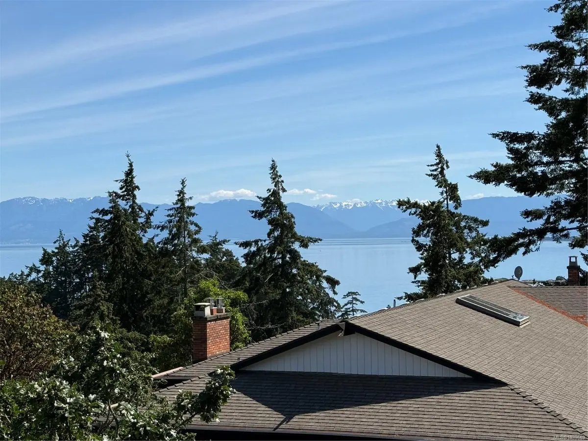 3853 Graceland Dr, Metchosin BC V9C 4A6