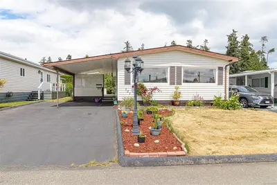 7701 Central Saanich Rd #121, Central Saanich BC V8M 1X5