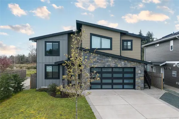 150 Cabot Crt, Parksville BC V9P 0G6 - 5 bed, 4 bath property for sale in Parksville