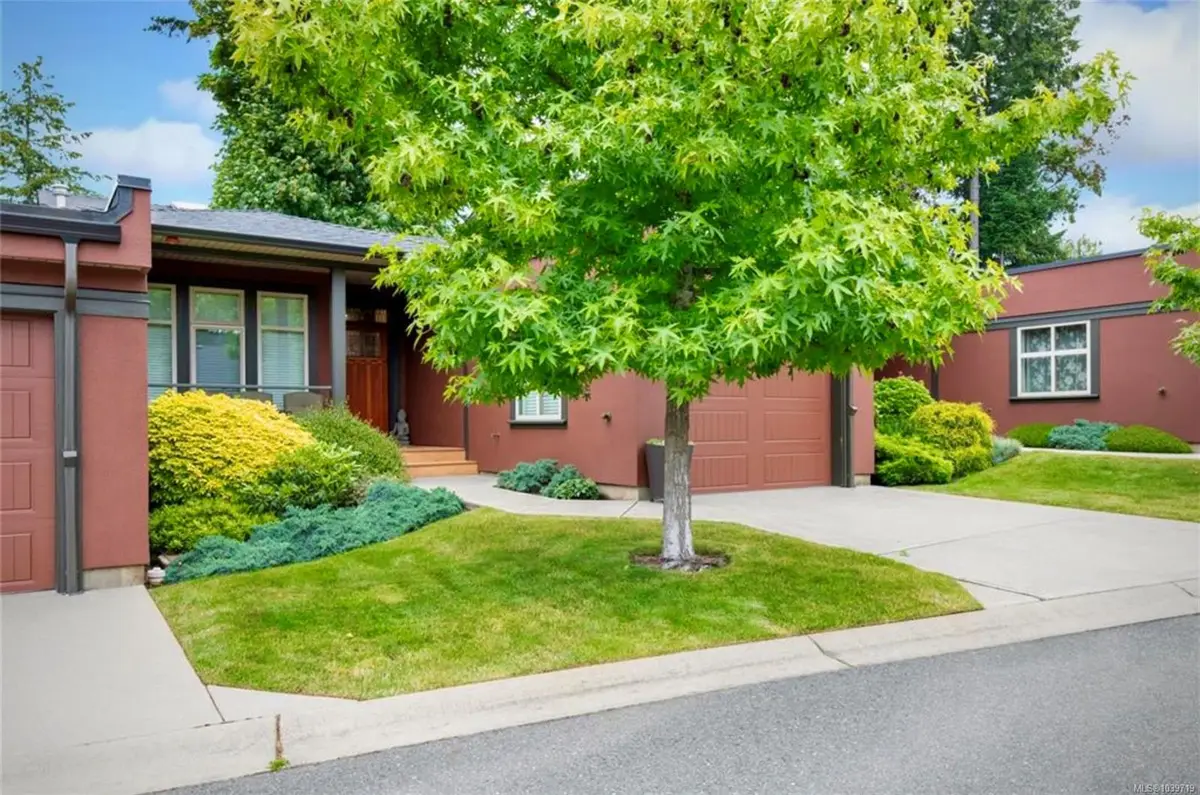 4921 Coral Way #103, Nanaimo BC V9V 0A3