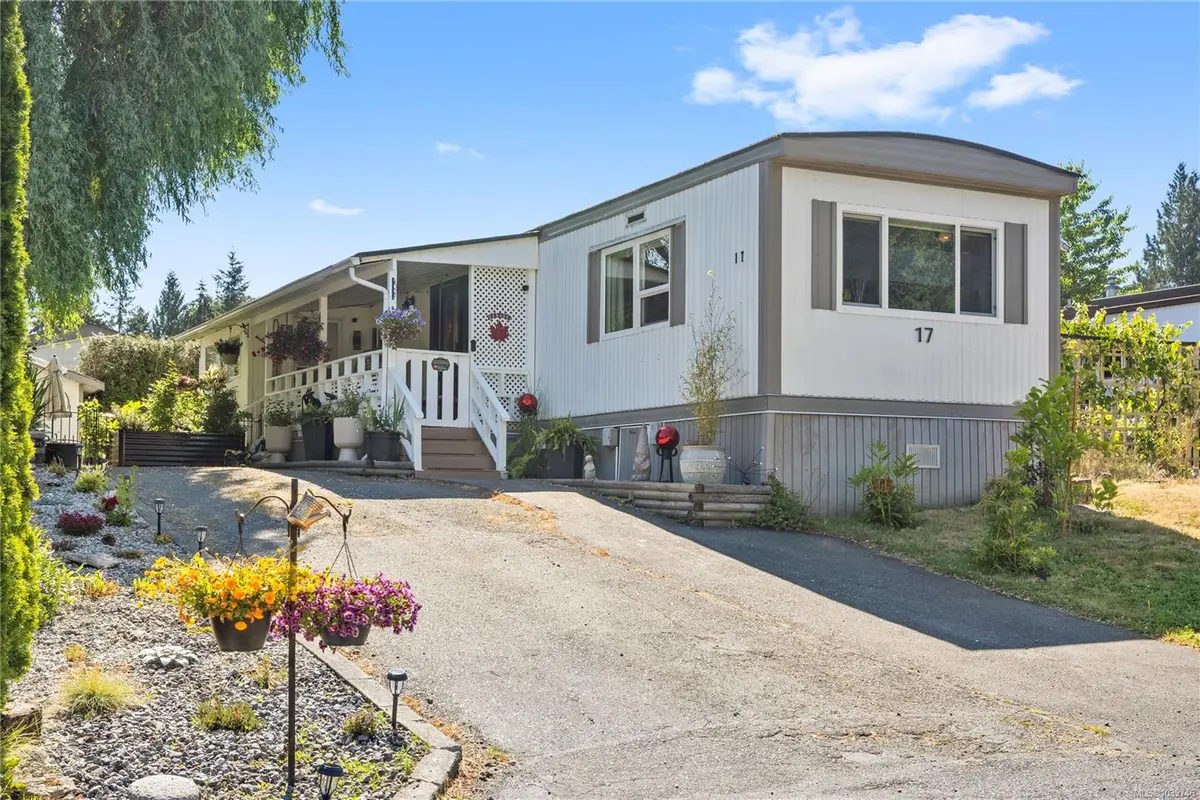 61 Twelfth St #17, Nanaimo BC V9R 6L2