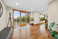 View 16