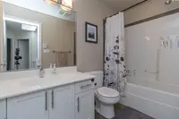 View 32