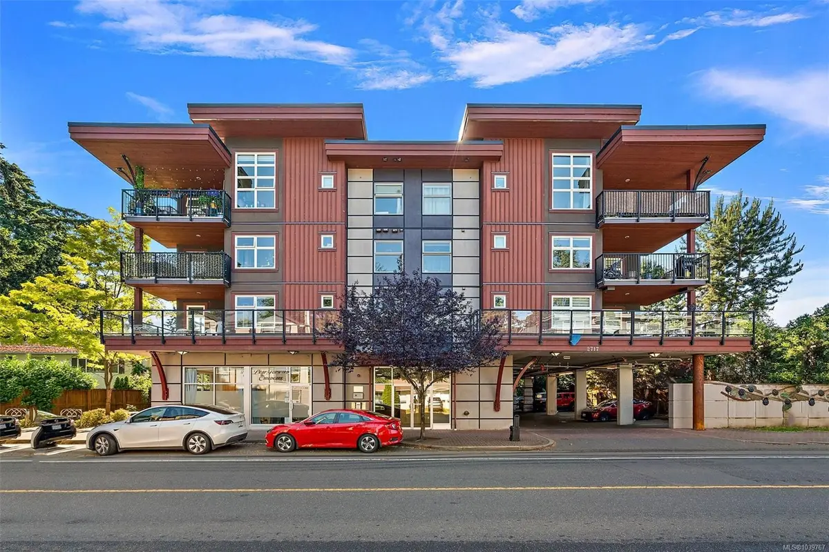 2717 Peatt Rd #304, Langford BC V9B 3V2