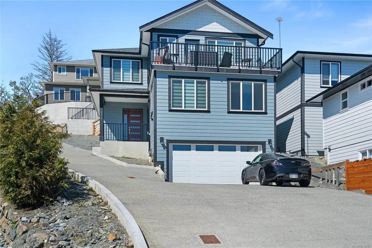 102 Linmark Way, Nanaimo BC V9T 0K5