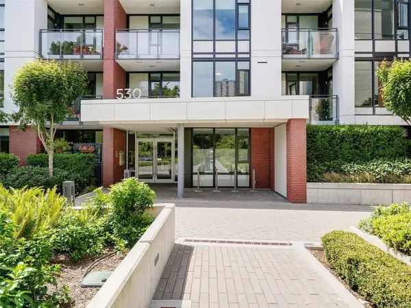 530 Michigan St N #206, Victoria BC V8V 0G2 - 1 bed, 1 bath property for sale in Victoria