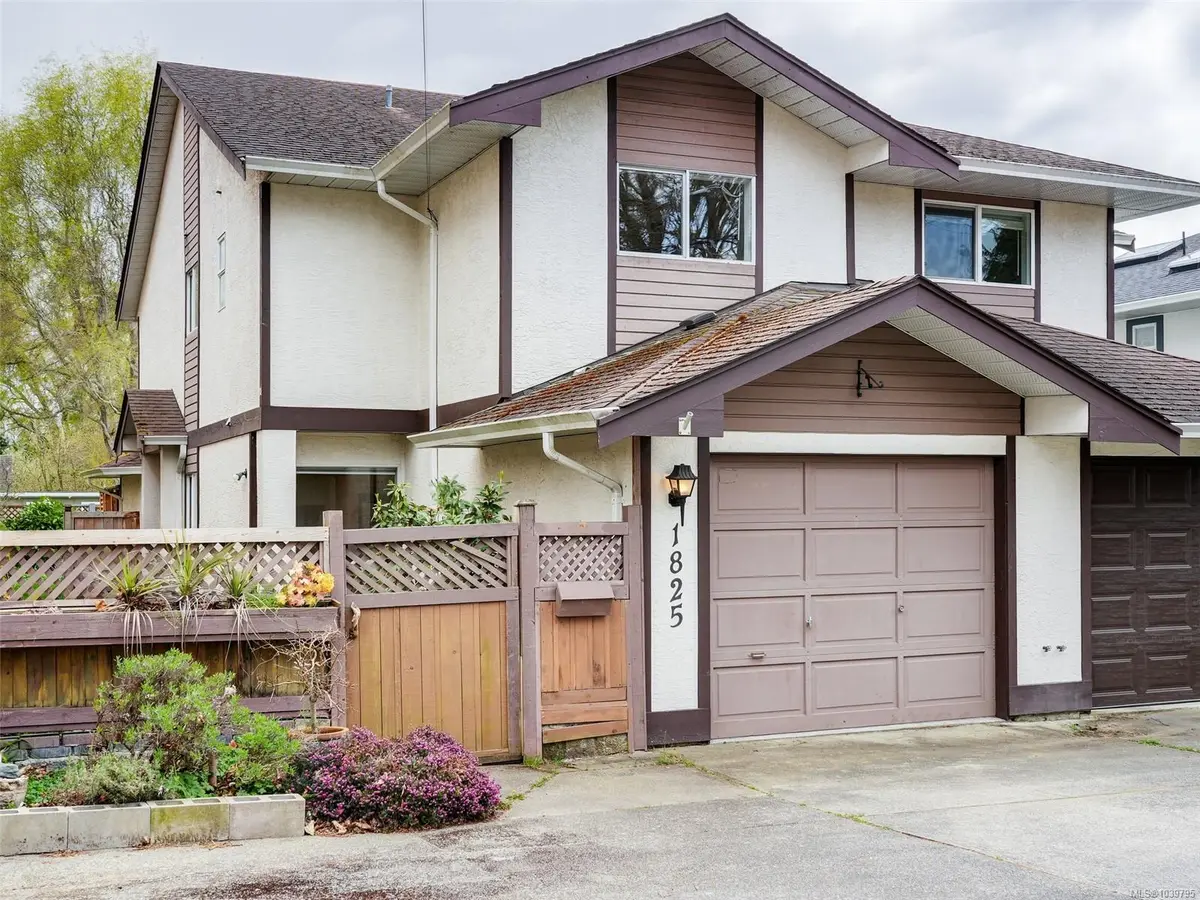 1825 Fairfield Rd, Victoria BC V8S 1G9