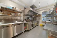 View 16