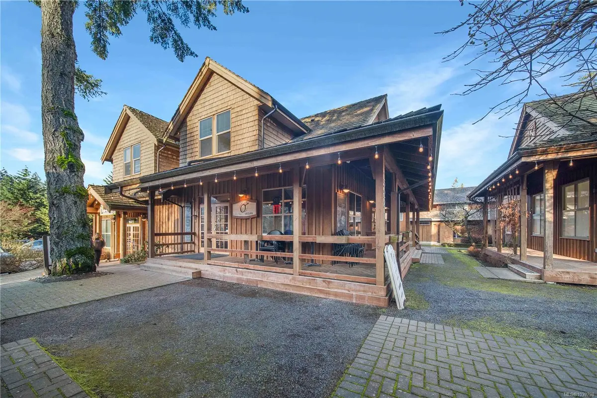 5281 Rutherford Rd #102, Nanaimo BC V9T 5N9