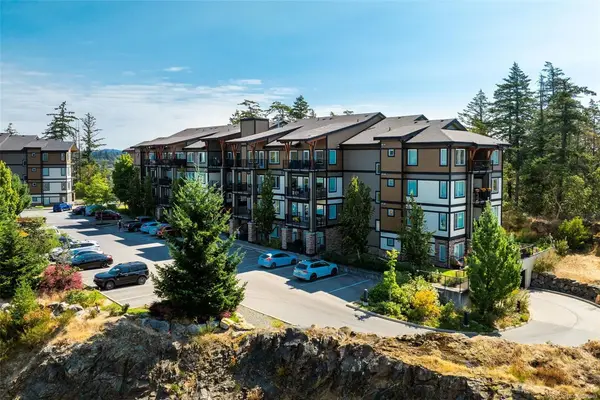 286 Wilfert Rd #310, View Royal BC V9C 0H6 - 2 bed, 2 bath property for sale in View Royal