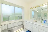 View 24