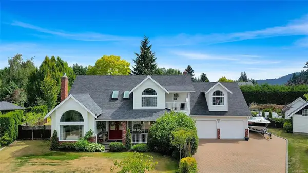 4210 Douglas Vale Pl, Cobble Hill BC V0R 1L0 - 5 bed, 3 bath property for sale in Cobble Hill