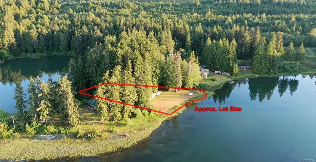 614 Curran Rd, Fanny Bay BC V0R 1W0