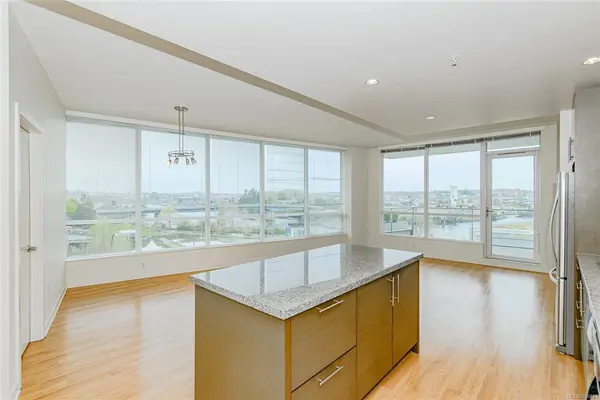399 Tyee Rd #406, Victoria BC V9A 0A8 - 2 bed, 2 bath property for sale in Victoria