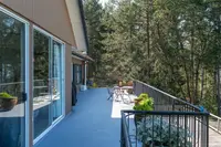 View 32
