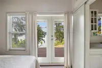 View 16