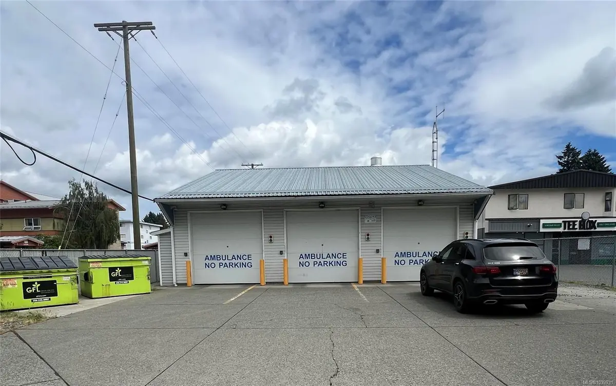 2582 Lewis St, Duncan BC V9L 2Z1
